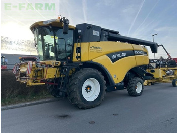Sklízecí mlátička NEW HOLLAND CX series