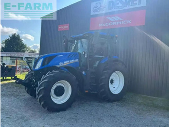 Traktor NEW HOLLAND T6