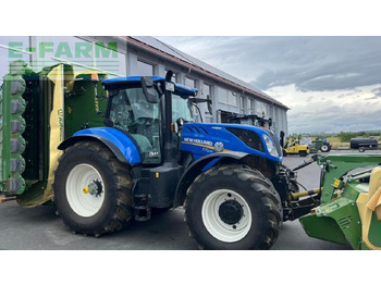 Traktor NEW HOLLAND T7.270