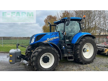 Traktor NEW HOLLAND T7.270