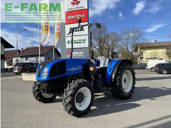 Traktor NEW HOLLAND