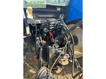 Traktor New Holland t5.95: obrázek 4
