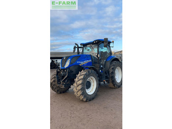 Traktor NEW HOLLAND T7