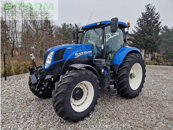 Traktor NEW HOLLAND T7.200