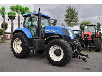 Traktor New Holland t7.200 rangecommand / price with tax /: obrázek 3