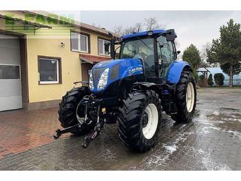 Traktor NEW HOLLAND T7.200