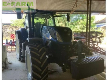 Traktor NEW HOLLAND T7.270