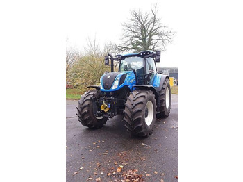 Traktor NEW HOLLAND T7.270