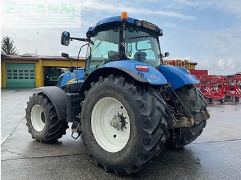 Traktor New Holland t7050: obrázek 4