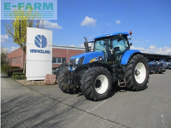 Traktor NEW HOLLAND T7050