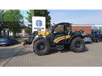 Teleskopický manipulátor NEW HOLLAND