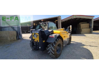 Teleskopický manipulátor NEW HOLLAND