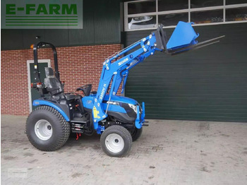 Traktor SOLIS 26