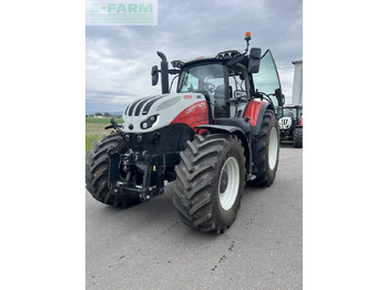 Traktor STEYR