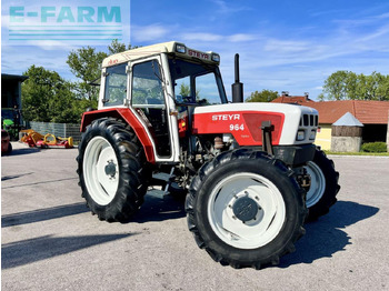 Traktor STEYR 900 series