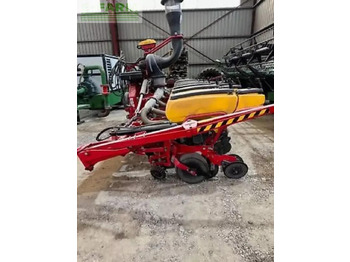 Přesný secí stroj VÄDERSTAD