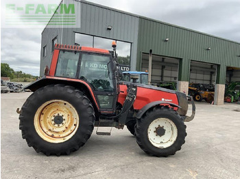 Traktor VALMET 8100