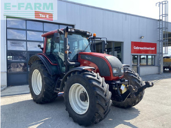 Traktor VALTRA N121