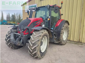 Traktor VALTRA N174