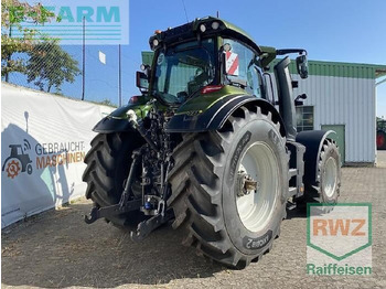 Traktor Valtra q305: obrázek 2