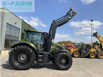 Traktor VALTRA T-series