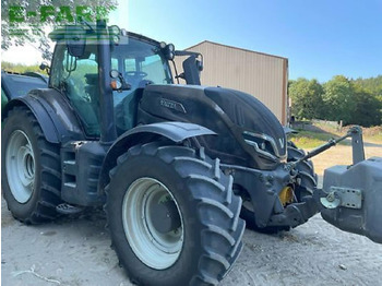 Traktor VALTRA T-series