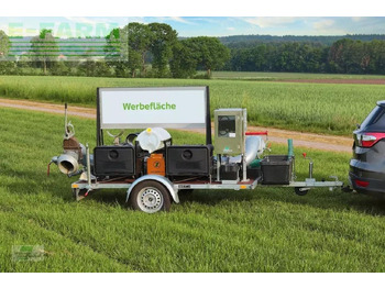 Stroj pro hnojení ZUNHAMMER