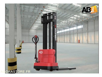 Stohovací vozík EP EQUIPMENT