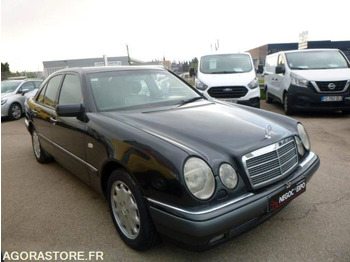 Osobní auto MERCEDES-BENZ