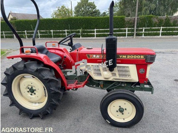 Traktor YANMAR