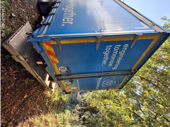 Nákladní auto RENAULT - D12 MED 250 DTI8 BACHE - 2019 / 410293 KM (2637): obrázek 4 Nákladní auto RENAULT - D12 MED 250 DTI8 BACHE - 2019 / 410293 KM (2637): obrázek 4