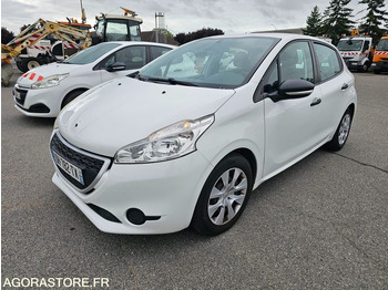 Osobní auto PEUGEOT