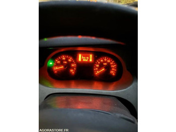 Furgon RENAULT Trafic