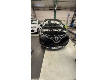 Osobní auto RENAULT