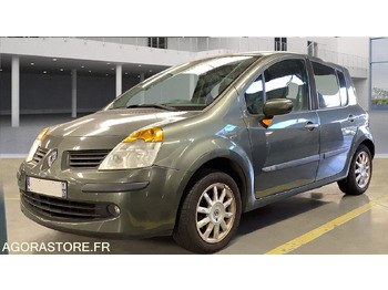 Osobní auto RENAULT