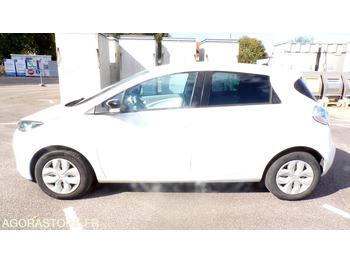 Osobní auto RENAULT