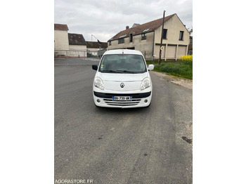 Osobní auto RENAULT