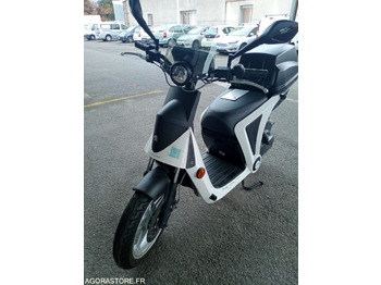Motocykl PEUGEOT