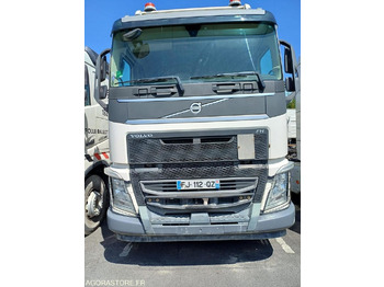 Tahač VOLVO FH 460