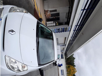 Osobní auto RENAULT