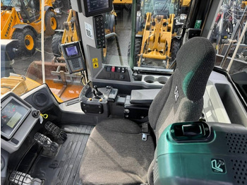 Kolový nakladač CAT 966M: obrázek 5 Kolový nakladač CAT 966M: obrázek 5