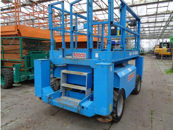 Nůžková plošina Genie GS2668: obrázek 3