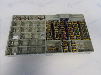 Elektrický systém pro Nákladní auto Scania Fuse relay protection 1854358, 1746773, 1780654, 1746773 "WORLDW: obrázek 3