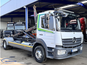 Hákový nosič kontejnerů MERCEDES-BENZ Atego 1527