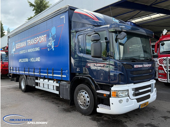 Plachtový nákladní auto SCANIA P 250