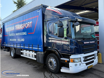 Plachtový nákladní auto SCANIA P 250