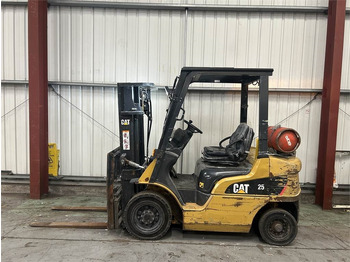 Plynový vysokozdvižný vozík CATERPILLAR GP