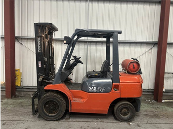 Plynový vysokozdvižný vozík TOYOTA FGF 30