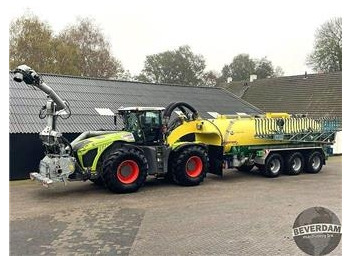 Fekální cisterna CLAAS Xerion 4000