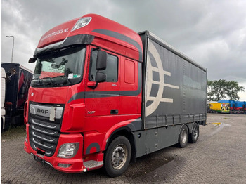 Plachtový nákladní auto DAF XF 480